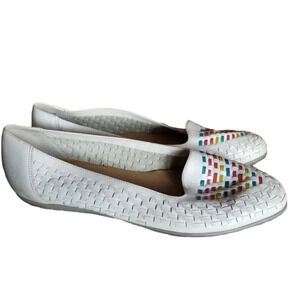 Cobbie Cuddlers Leather  Woven Slip On Shoes White Rainbow 8.5